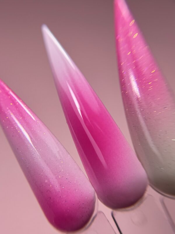 Nail Art technique - Airbrush